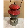 Image 7 : Vintage Coleman Model 200 Lantern