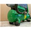 Image 8 : Superior Compressors 1.5 Peak HP Portable Air Compressor
