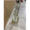 Image 4 : Clear Acrylic Table Lamp - No Shade