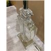 Image 5 : Clear Acrylic Table Lamp - No Shade