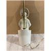 Image 9 : Vintage Asian-Style Table Lamp