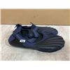 Image 2 : Dark Blue Water Shoes - Size 38