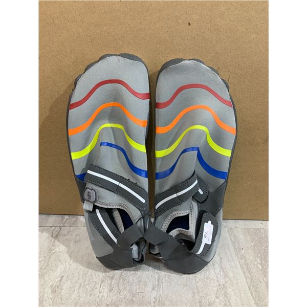 Gray Water Shoes - Size 44