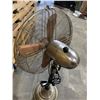 Image 11 : Hampton Bay Pedastal Fan