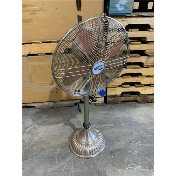 Hampton Bay Pedastal Fan