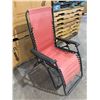 Image 3 : Red Gravity Chair