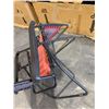 Image 7 : Red Gravity Chair