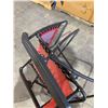 Image 6 : Red Gravity Chair