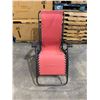 Image 7 : Red Gravity Chair