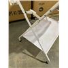 Image 10 : Foldable Baby Change Station