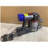 Image 6 : Dyson Stick Vacuum w/ Charger
