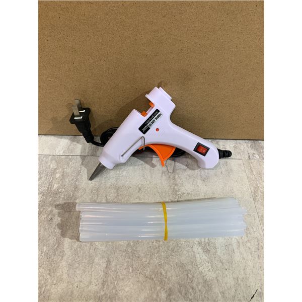 Mini Glue Gun w/ Glue Sticks