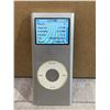 Image 2 : 2GB Apple iPod Model A1199 /w headphones