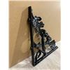 Image 2 : Cast Iron Floral Bracket