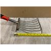 Image 6 : Small Hand Rake