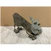 Image 1 : Whimsical Metal Cat Sculpture
