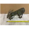 Image 4 : Whimsical Metal Cat Sculpture