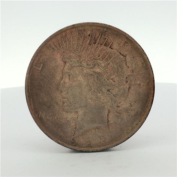 1927 US One Dollar Silver Peace Dollar, Circulated
