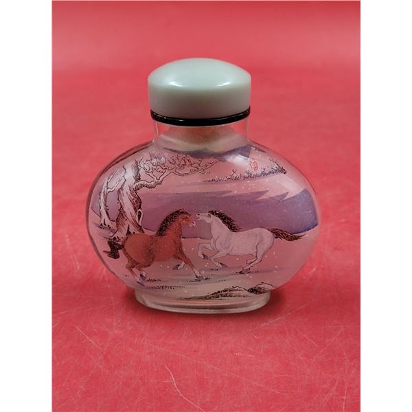 Chinese Reverse-Painted Snuff Bottle