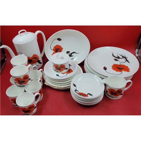 Lot of Wedgwood "Cornpoppy" Bone China Dishes Made in England