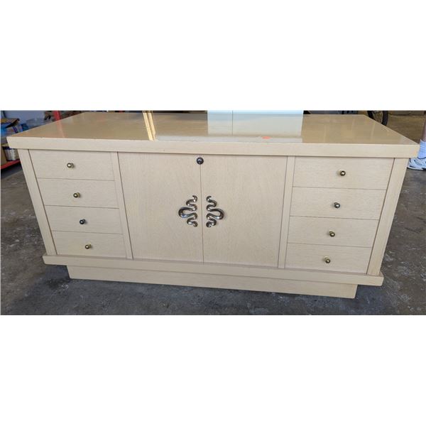 Knatchels Ltd. Lane Crests Genuine Cedar Chest Made in Canada