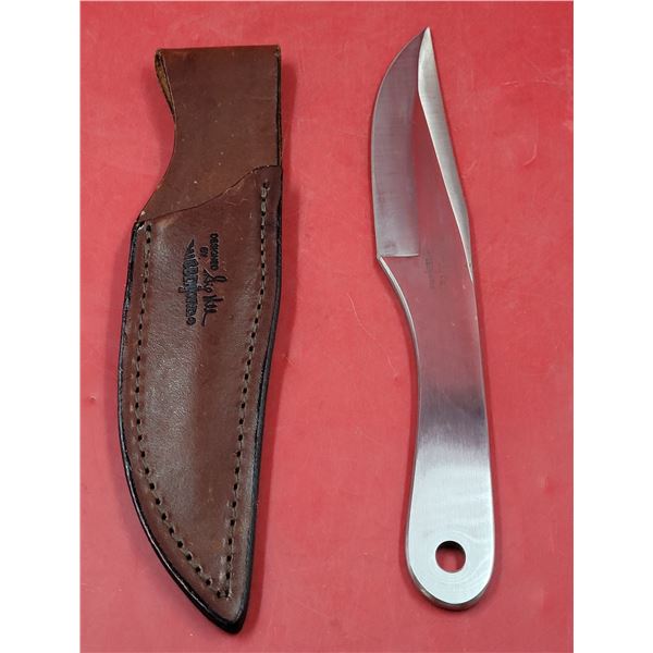 Stainless Steel Knife w/ Sheath