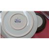 Image 3 : China/Glass and Servingware Lot