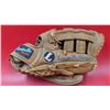 Image 1 : Louisville Slugger Baseball Glove