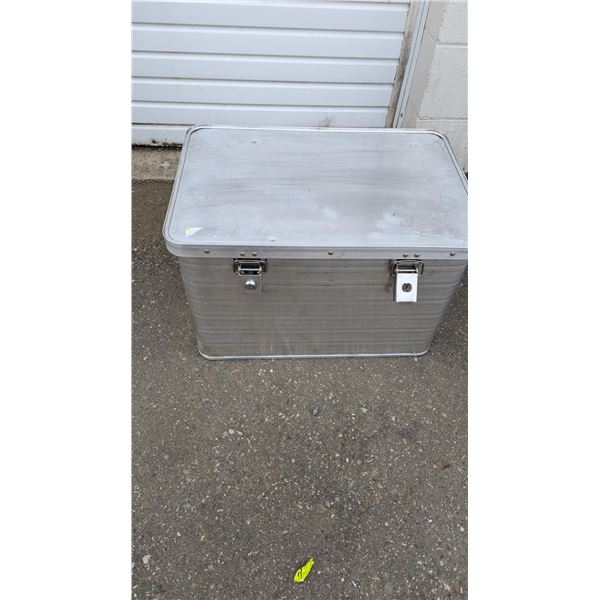 Metal Lock Box, medium, 1 lock still locked
