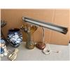 Image 3 : VTG Glass Vases and Lamps