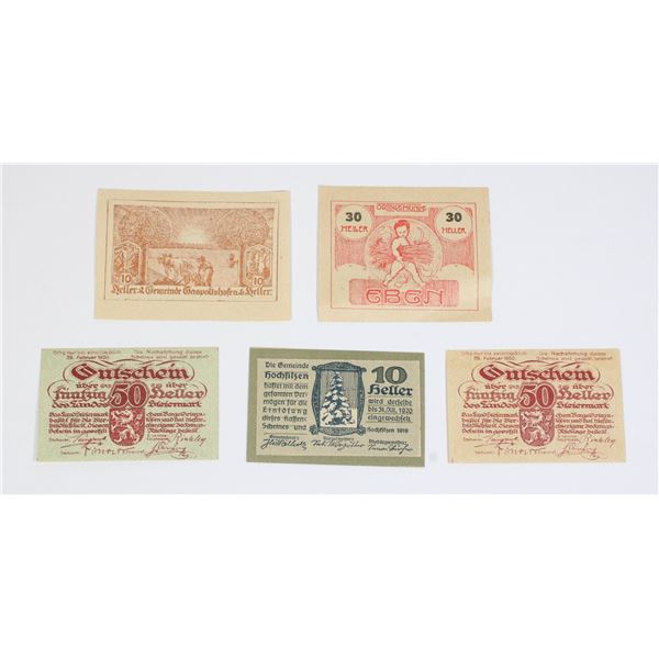 Lot of vintage currency including: