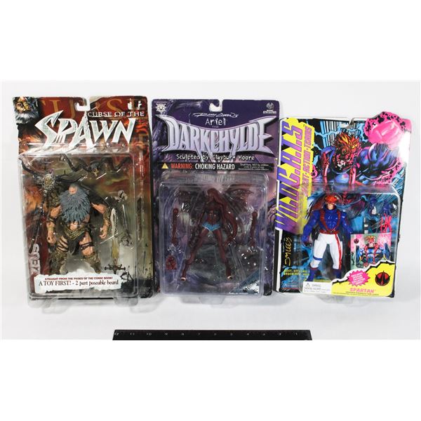 LOT OF 3 BOXED ACTION FIGURES INCLUDING PLAYMATES
