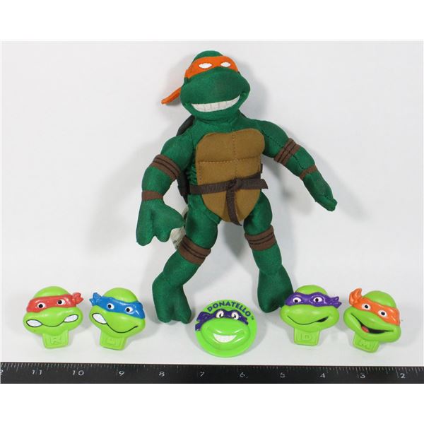 LOT OF TEENAGE MUTANT NINJA TURTLES 1990 RING SET