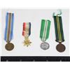 Image 1 : LOT OF 3 MINIATURE MEDALS AUSTRALIAN MERIT