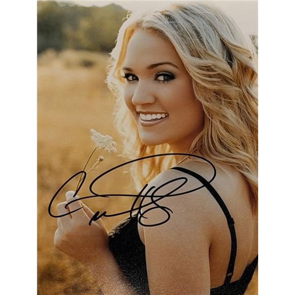 Country Music Star Carrie Underwood Signed Photo