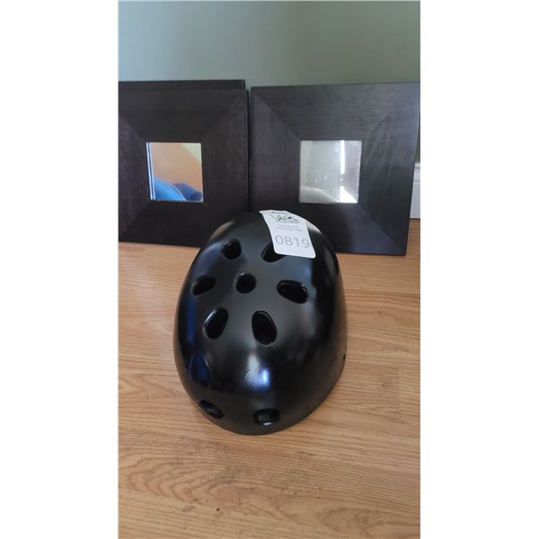 Helmet, Wall Decor A
