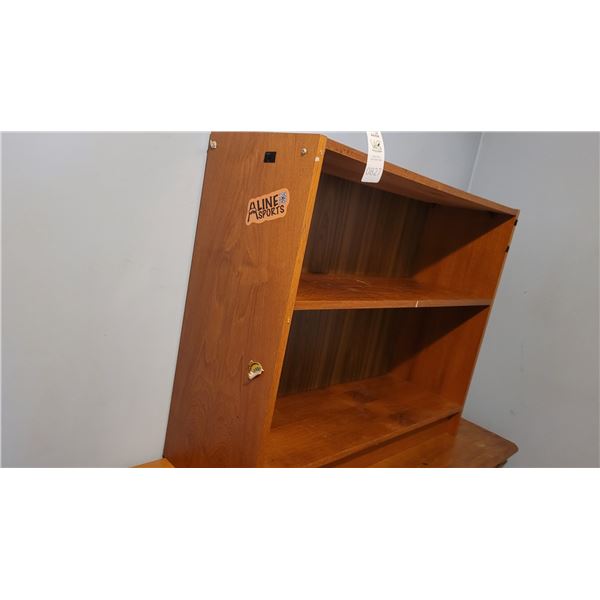 Wood shelves A