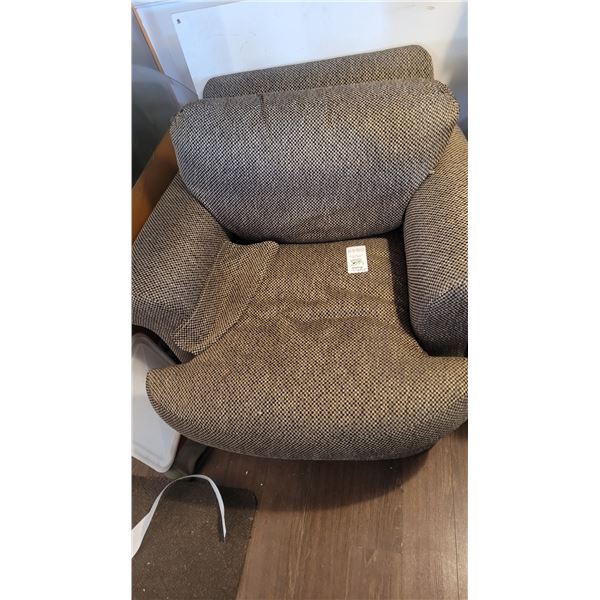 Henredon Arm Chair C