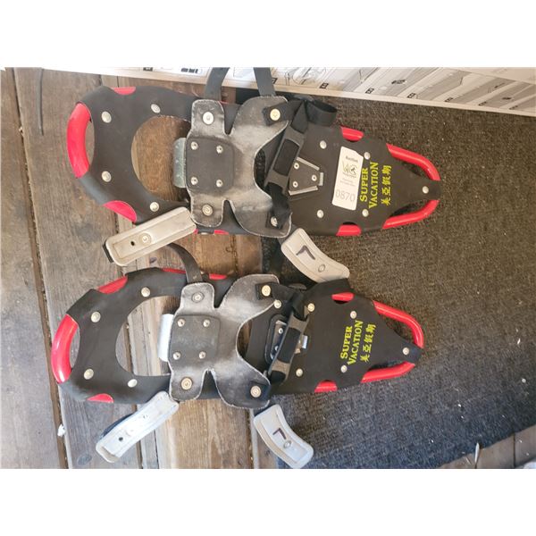 Super Vacation Snow Shoes A