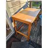 Image 2 : Wood Table B