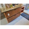 Image 1 : Counter With Drawers C