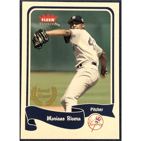 2004 FLEER MARIANO RIVERA (HOF)