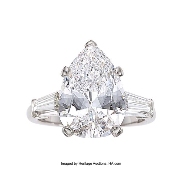 Gold & White Diamond 5.50 Cts Ring - E/VVS