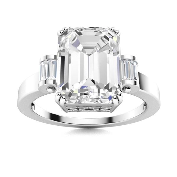 Gold & Brilliant White Diamond 4.50 Cts Ring - E/VVS