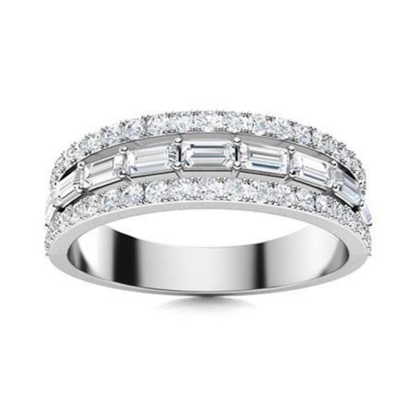 Gold & White Diamond 5.00 Cts Ring