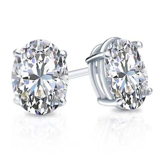 Gold & Oval Diamond 2.00 Cts Earrings Studs