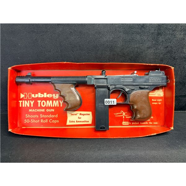VERY RARE! Vintage 50s-60s Hubley Tiny Tommy Machine Gun for 50-Shot Roll Caps - Original Packaging!
