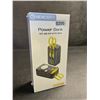 Image 1 : 10,000mAh Portable Power Bank/Charger with Built-In Charge Cords & Apple Watch Charger - New