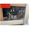 Image 4 : Esschert Design Tractor Chair - Cast Iron/Steel Tractor Chair/Stool Chair - NEW SEALED!