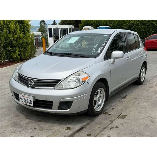NISS VERSA 2011 T-DON - SMOG